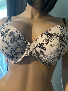 NWOT Victoria Secret Biofit Demi Bra  S36DD